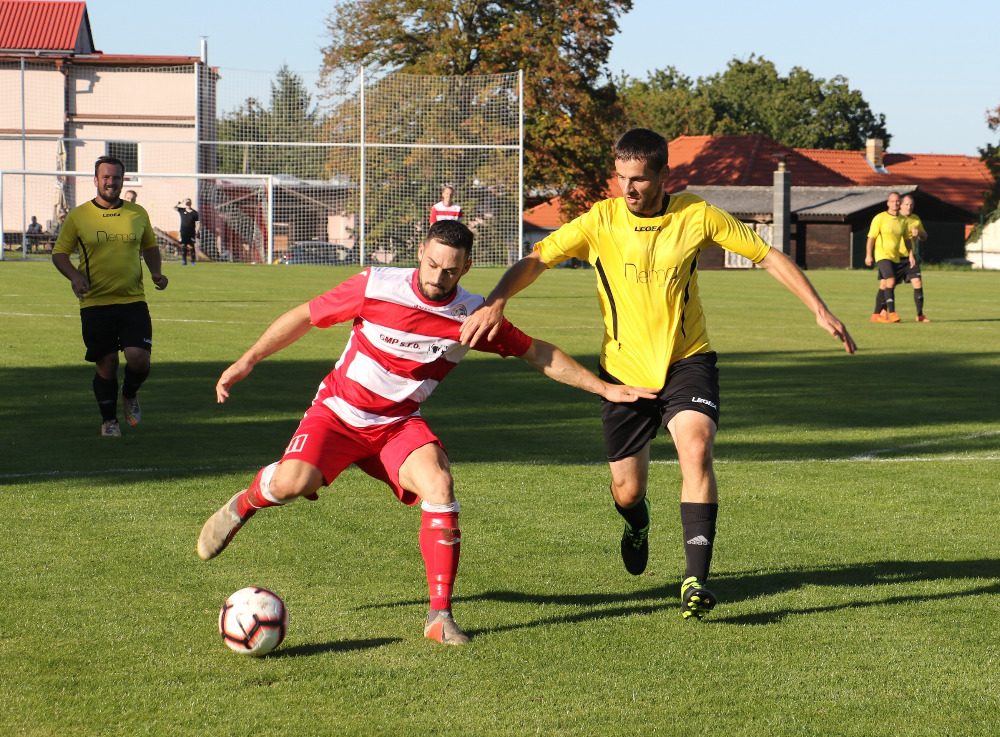 Okresní derby ve Vimperku smírně